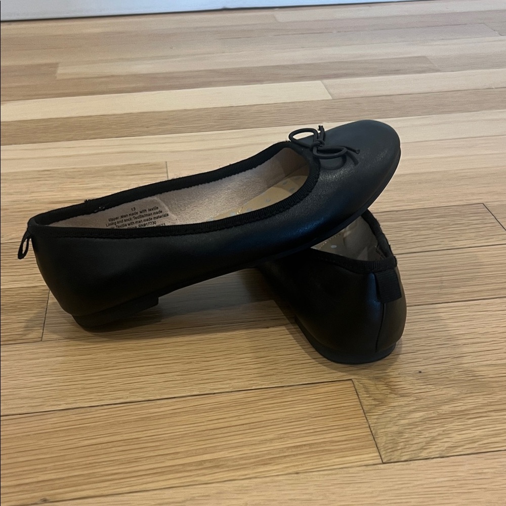 Cat & Jack Black Bow Flats